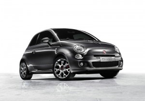 Fiat 500S im Farbton Rock-Star Schwarz