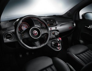 Das Cockpit des Fiat 500S
