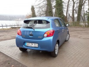 Die Heckpartie des Mitsubishi Space Star