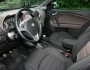 Das Lenkrad und die Sitze des Alfa Romeo Mito 1.3 JTDM 16V Eco