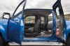 Überarbeiteter (2009) Mazda BT-50 mit geöffneten Türen