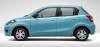 Blauer Datsun Go in der Seitenansicht