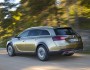 2013 Opel Insignia Country Tourer von hinten
