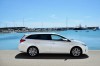 Bilder vom Exterieur des Toyota Auris Touring Sports, hier die Seitenpartie