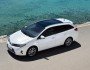 Das Panoramadach des neuen Toyota Auris Touring Sports