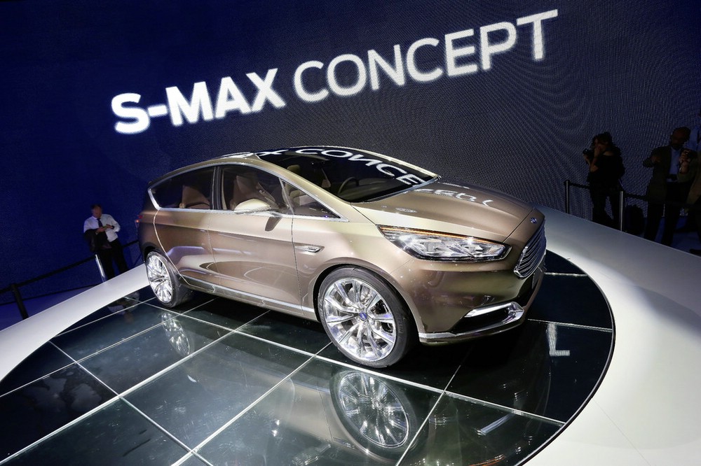 Ford S-Max Concept auf der Frankfurter Automesse IAA 2013