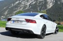 weißer Audi RS 7 Sportback in der Heckansicht