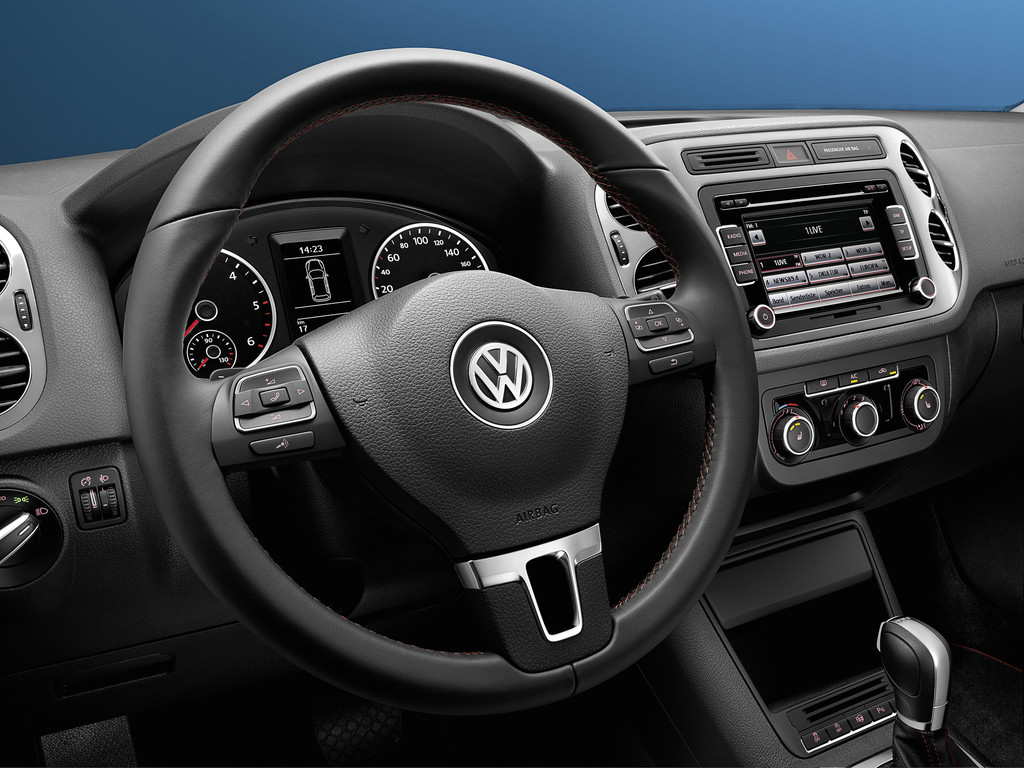 Das Cockpit des Sondermodells Volkswagen Tiguan Exclusive
