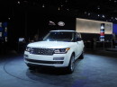 Range Rover LWB Autobiography auf der Los Angeles Motor Show 2013