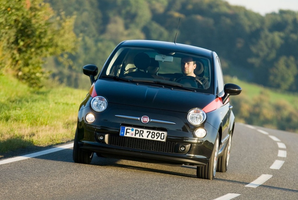 Dem Fiat 500 Twinair Turbo treiben 2-Zylinder an