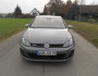 Die Frontscheinwerfer des VW Golf GTD