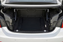 Der Kofferraum des neuen BMW 4er Cabrio mit 222 Liter Volumen