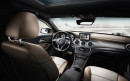 Blick ins Cockpit der neuen Mercedes-Benz GLA-Klasse