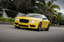Fahraufnahme vom Bentley Continental GT V8 S als Cabrio in gelb