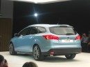 Modellgepflegter Ford Focus Turnier 2014 auf Messe in Barcelona