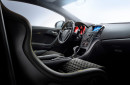 Blick in den Innenraum des Opel Astra OPC Extreme
