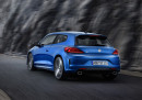 VW Scirocco Facelift-Modell 2014 in blau in der Heckansicht