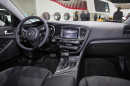 Der Innenraum des Facelift Kia Optima Hybrid 2014