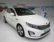 Kia Optima Hybrid auf dem Genfer Automobil-Salon 2014