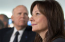 Mary Barra von GM mit der Vorgänger Akerson