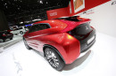 Roter Mitsubishi Concept XR-PHEV auf Genfer Autosalon 2014