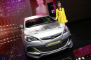 Präsentation des neuen Opel Astra OPC Extreme auf dem Genfer Auto-Salon 2014