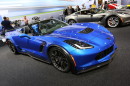 Das neue Chevrolet Corvette ZR06 Cabriolet in blau auf New York Auto Show 2014