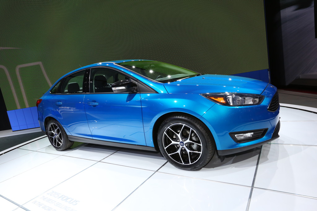 Ford Focus Viertürer Vorstellung auf der New Yorker Automesse 2014