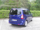Ford Tourneo Courier in Blau in der Heckansicht