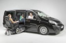 Im Citroën Jumpy Paravan können Rollstühle auf allen Plätzen im Fahrzeug befestigt werden