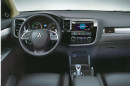 Der Innenraum des Mitsubishi Plug-in Hybrid Outlander wirkt im Test sehr hochwertig