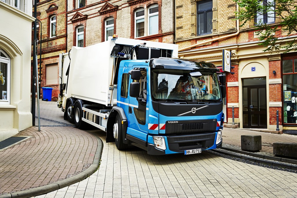2014 Volvo FE LEC mit Low Entry Cab