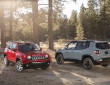 Kompakt-SUV Jeep Renegade in verschiedenen Farben Bildvergleich