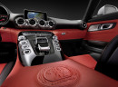 Die Mittelkonsole und Wählhebel des Mercedes-AMG GT