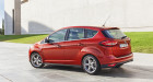 Roter Ford C-Max Facelift-Modell 2015 in der Seiten- Heckansicht