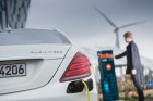 Aufladen eines Mercedes-Benz S 500 Plug-in-Hybrid