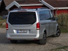 Die Heckpartie des neuen Vans Mercedes-Benz V220 CDI