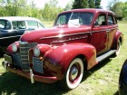 Oldsmobil von 1939 in rot