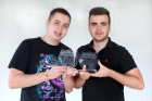 Patrick Frank (links) und Kevin Lenz sind „Held der Straße“ des Monats September 2014