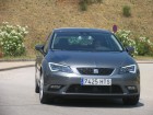 Die Vorderansicht des Gasautos Seat Leon 1.4 TGI