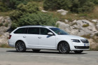 Skoda Octavia Combi in weißer Außenlackierung