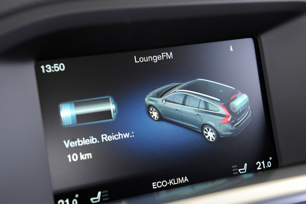 Test Volvo V60 Plug in Hybrid im Fahrbericht 2015 