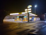 Die Jet Tankstelle in Bad Bramstedt bei Nacht
